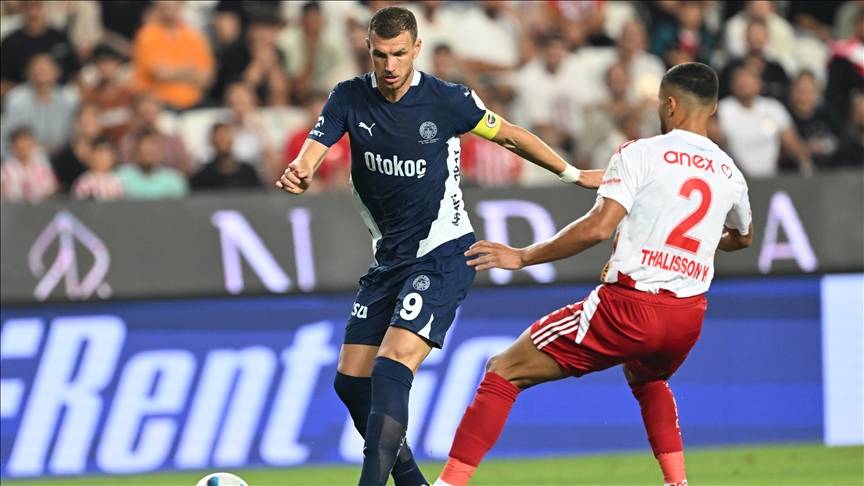 Fenerbahçe - Antalyaspor maçı bu akşam canlı yayınlanacak! İşte muhtemel 11’ler 6